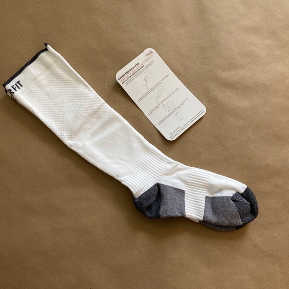 Compression Socks - S/M Copper Fit - Picture 4 of 5